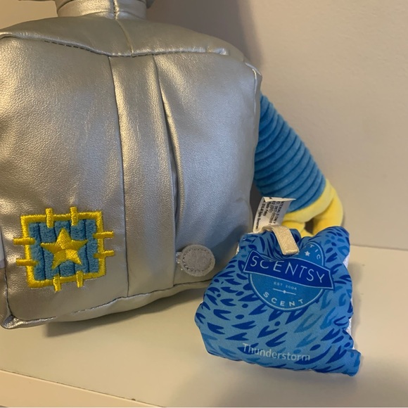 Scentsy buddy gage robot plush scented soft toy - Picture 6 of 8